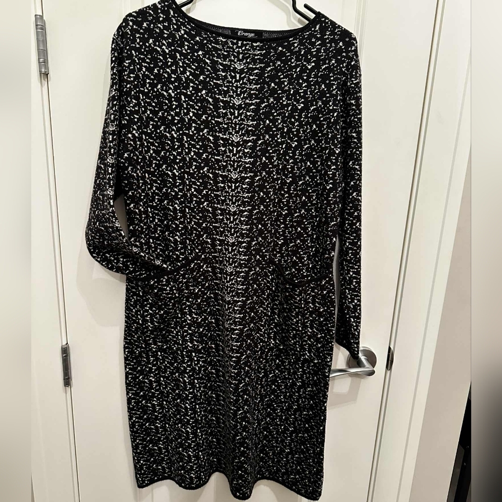 Orange Fashion Black and White Sweater Dress - LRG
